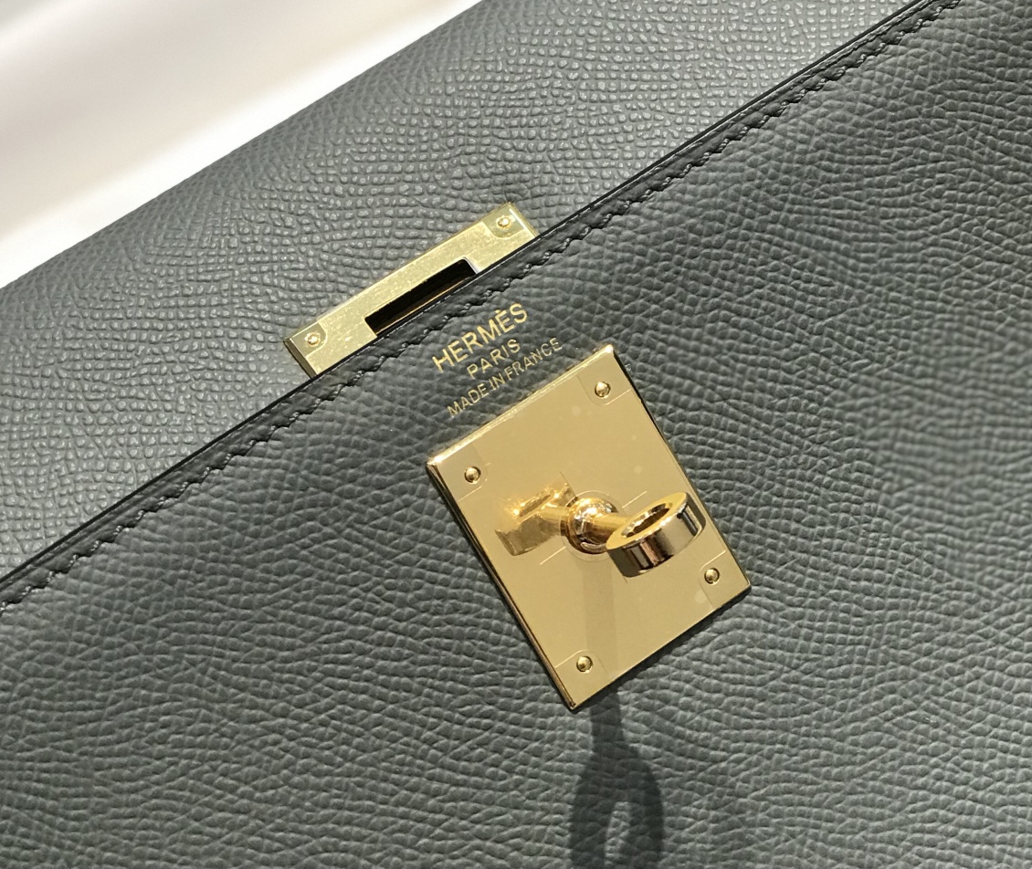 Hermes Kelly Bags